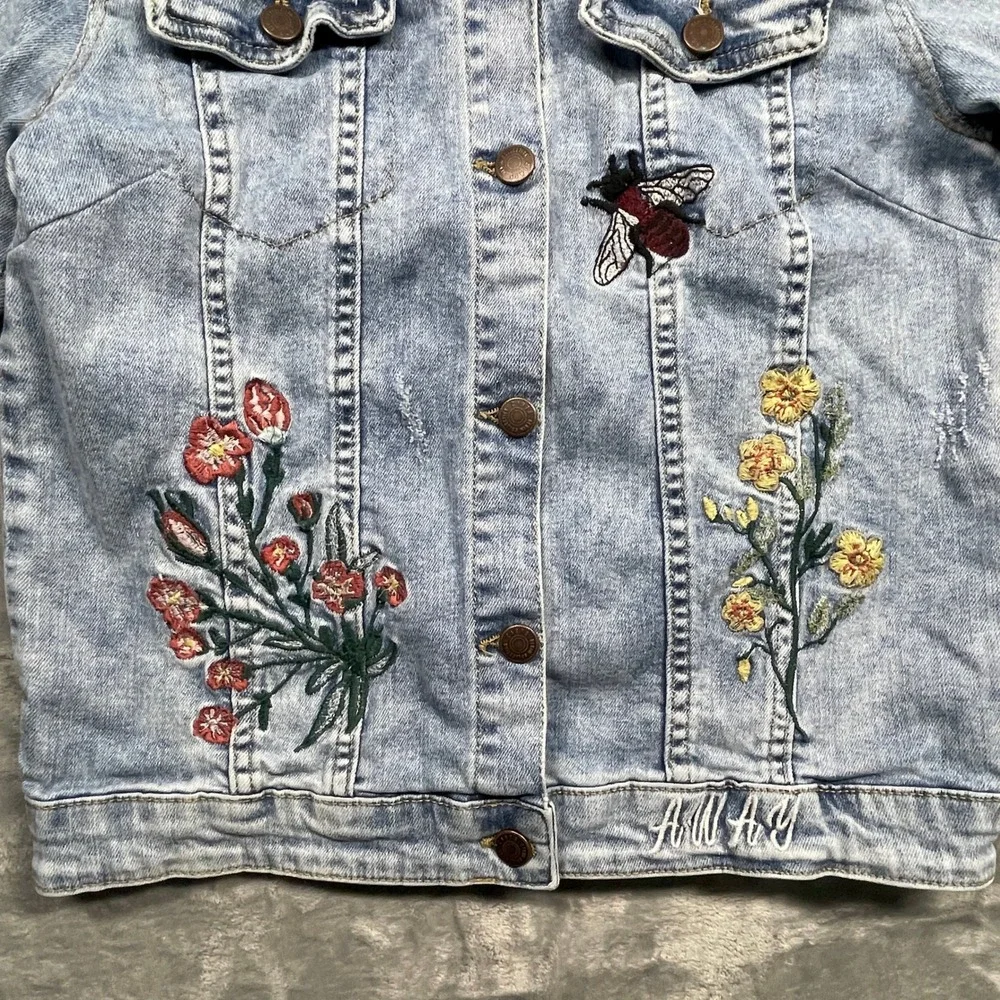Zara Girls Embroidered Denim Jacket Light Wash Floral Bee Ladybug‎ Blue Size 14